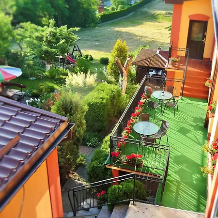 Dom Pod Grusza Farm stay